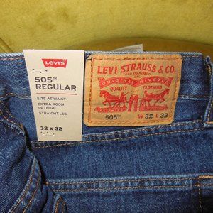 Levis 505 Regular Blue Jeans (32 x 32) - New with Tags - Be an Original